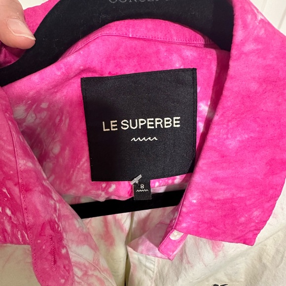 Le Superbe Button down tie dye palm tree top. Size 8. Pink blue casual beachy - Picture 3 of 3